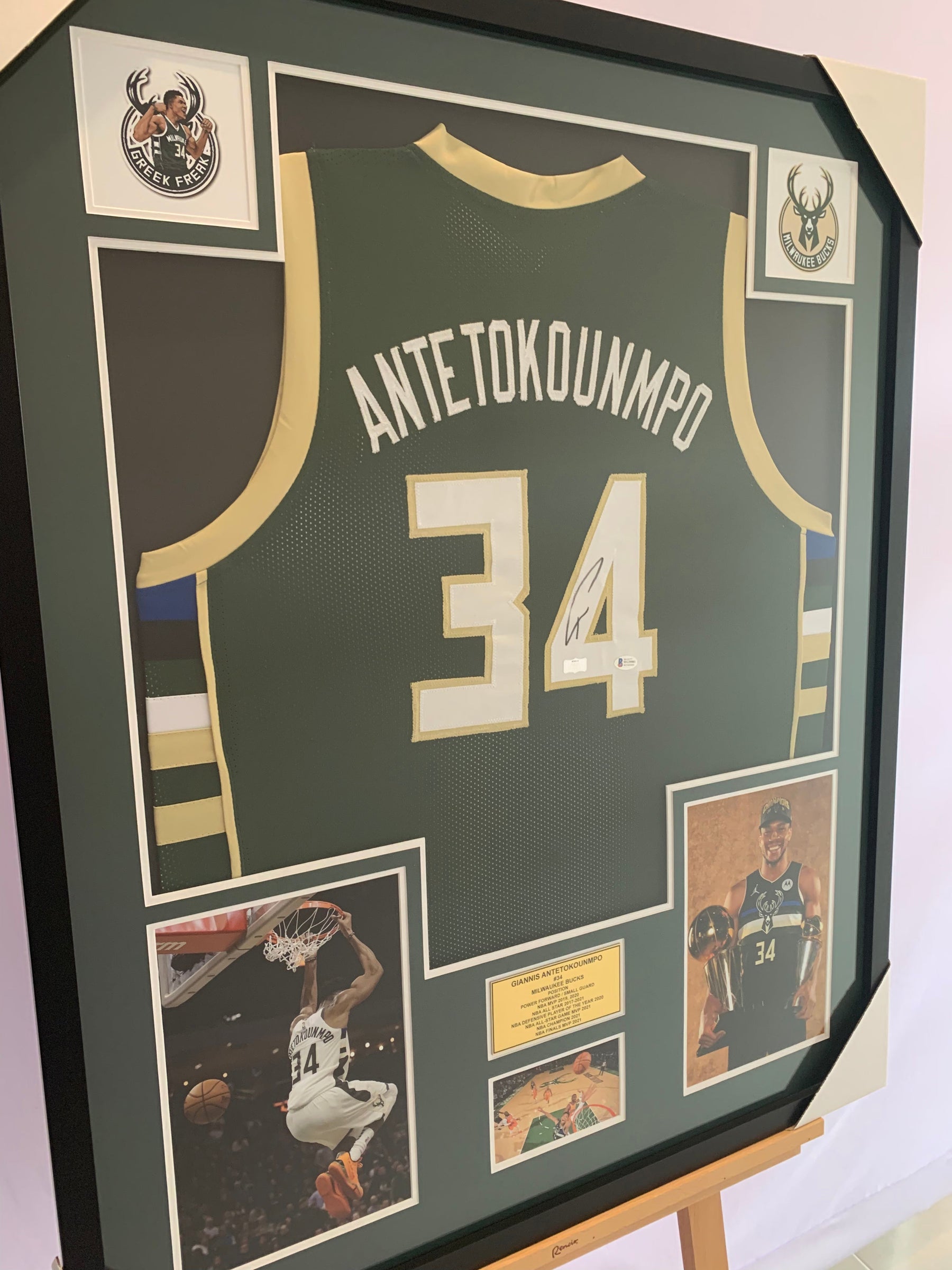 Giannis Antetokounmpo NBA Milwaukee Bucks Authentic Framed Jersey Beckett Authentication