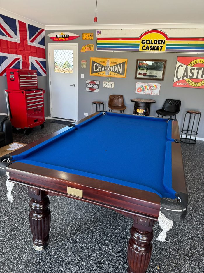 Man cave, QLD