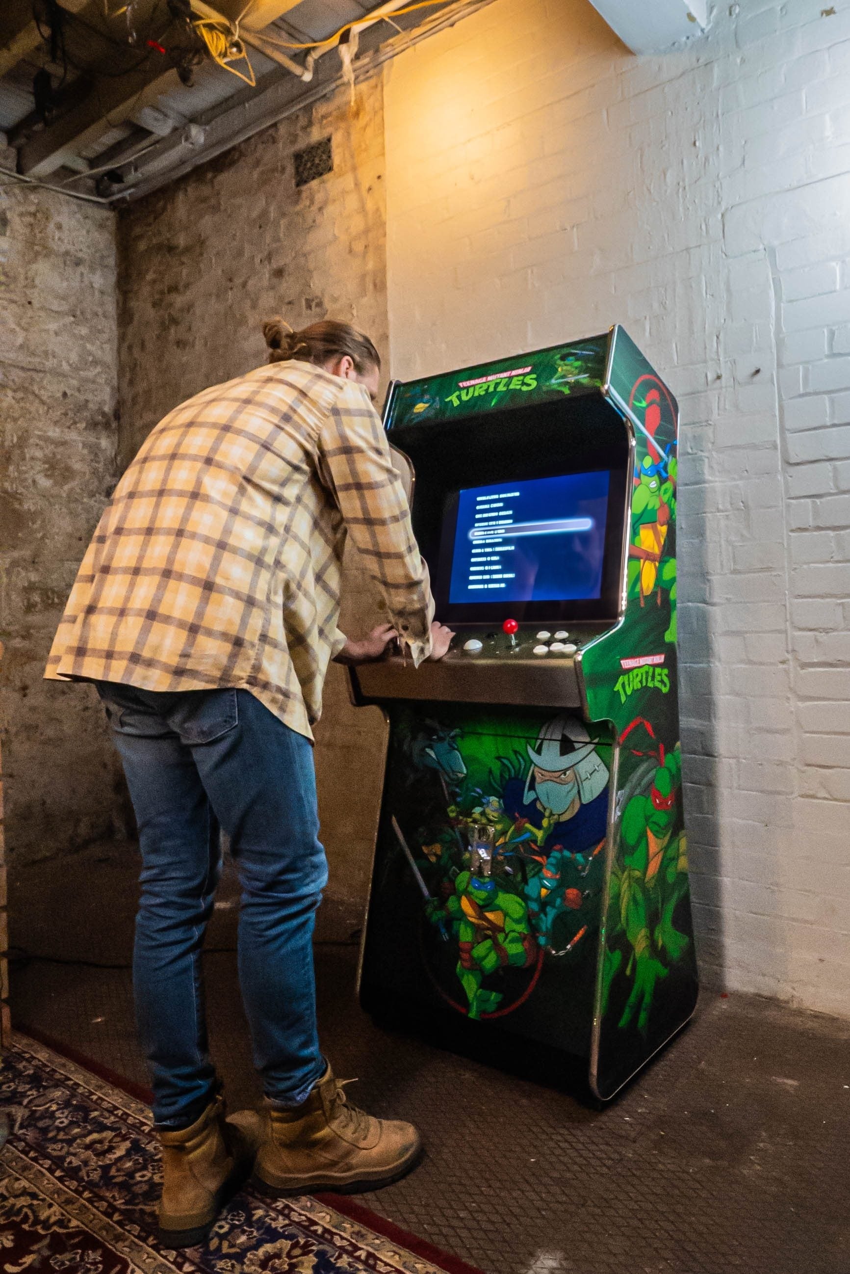 An Aussie games room with arcade